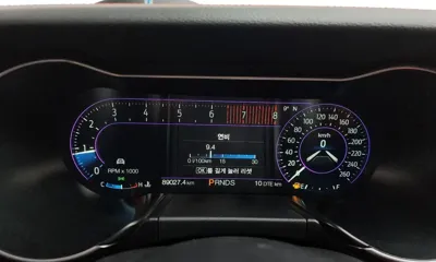 Ford Mustang 2019, 89027 км, за 14529.24 USD - фото 8