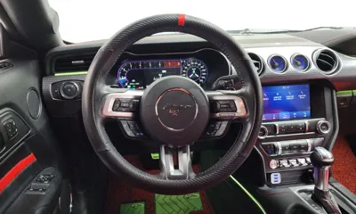 Ford Mustang 2019, 89027 км, за 14529.24 USD - фото 13