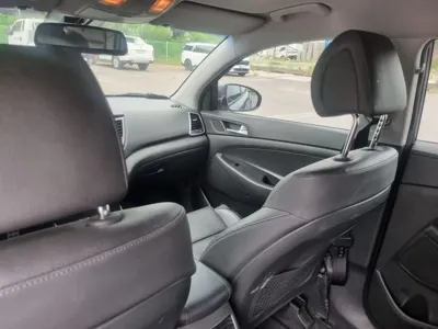 Hyundai Tucson 2018, 87700 км, за 7866.21 USD - фото 8