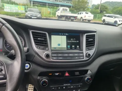 Hyundai Tucson 2018, 87700 км, за 7866.21 USD - фото 15