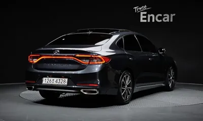 Hyundai Grandeur 2018, 87427 км, за 11004.75 USD
