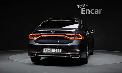 Hyundai Grandeur 2018, 87427 км, за 11004.75 USD