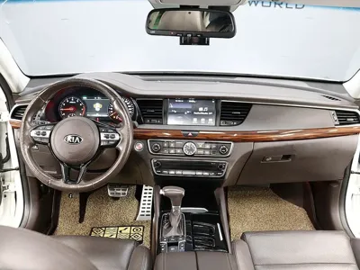 Kia K7 2017, 132654 км, за 7085.74 USD - фото 12