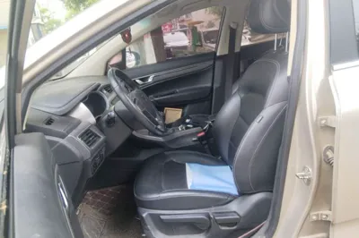 Geely Auto Emgrand GS 2016, 80500 км, за 3464 USD - фото 15