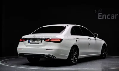 Mercedes-Benz E-Class 2021, 94940 км, за 18905.08 USD