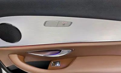 Mercedes-Benz E-Class 2021, 94940 км, за 18905.08 USD - фото 18