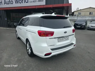 Kia Canival 2020, 103146 км, за 10699.75 USD