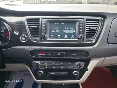 Kia Canival 2020, 103146 км, за 10699.75 USD - фото 16