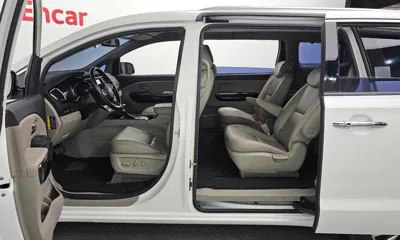 Kia Canival 2019, 94391 км, за 10083.28 USD - фото 10