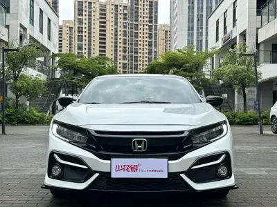 Honda Civic 2021, 28000 км, за 9240.55 USD