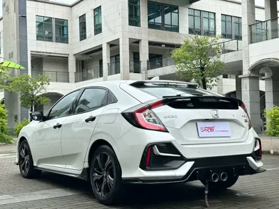 Honda Civic 2021, 28000 км, за 9240.55 USD - фото 7