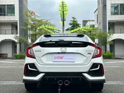 Honda Civic 2021, 28000 км, за 9240.55 USD - фото 8