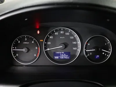 Hyundai Starex 2018, 105204 км, за 12340.82 USD