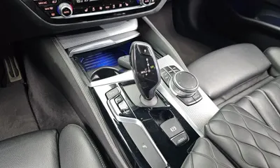 BMW 5-Series 2018, 126313 км, за 11487.46 USD - фото 9