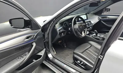BMW 5-Series 2018, 126313 км, за 11487.46 USD - фото 10
