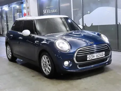 MINI Cooper · 2016 год