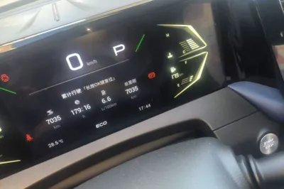 GAC Trumpchi GS3 2025, 7000 км, за 9318 USD - фото 12