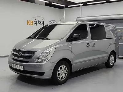 Hyundai Starex · 2011 год