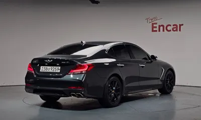 Genesis G70 2019, 84091 км, за 12295.09 USD