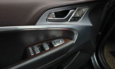 Genesis G70 2019, 84091 км, за 12295.09 USD - фото 16