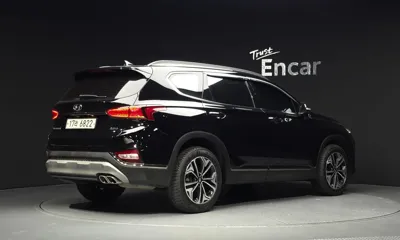 Hyundai Santafe 2019, 120123 км, за 11052.57 USD