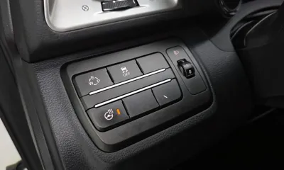 KG_Mobility_Ssangyong TIBOLI 2016, 63586 км, за 4875.51 USD - фото 15