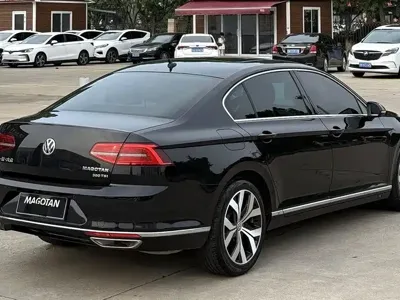 Volkswagen Magotan 2018, 110800 км, за 11610.59 USD - фото 6