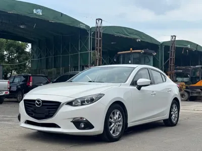 Mazda 3 Axela · 2015 год