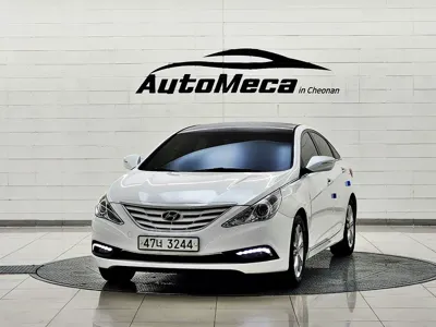 Hyundai Sonata · 2012 год