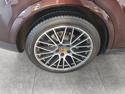 Porsche Cayenne 2019, 70400 км, за 65989 USD - фото 10