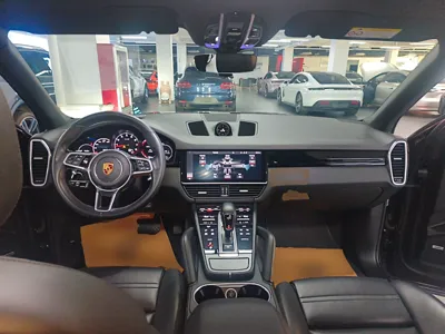 Porsche Cayenne 2019, 70400 км, за 65989 USD - фото 20