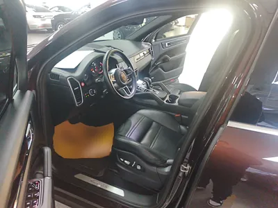 Porsche Cayenne 2019, 70400 км, за 65989 USD - фото 21