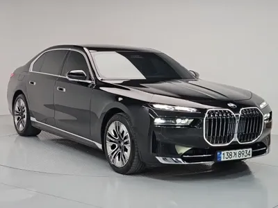 BMW 7-Series 2023, 24259 км, за 64161.71 USD