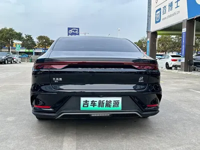 BYD Han 2022, 100000 км, за 15294.16 USD