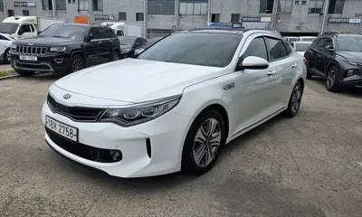 Kia K5 2017, 128982 км, за 7798.35 USD