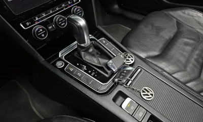 Volkswagen Arteon 2019, 120097 км, за 12703.59 USD - фото 9