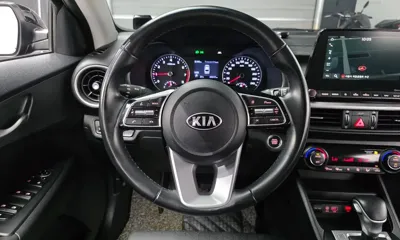 Kia K3 2021, 84017 км, за 8009.37 USD - фото 12