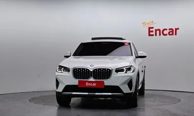 BMW X4 2025, 8768 км, за 43277.17 USD