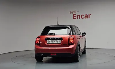 MINI Cooper 2020, 24606 км, за 13778.39 USD