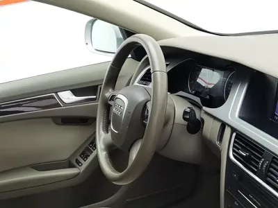 Audi A4L 2012, 112500 км, за 4116.9 USD - фото 22