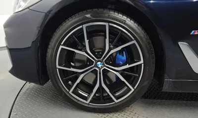 BMW 5-Series 2023, 46415 км, за 31811.11 USD