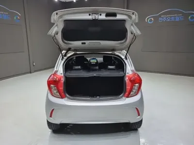 ChevroletGMDaewoo Spark 2017, 81400 км, за 3776.78 USD - фото 19