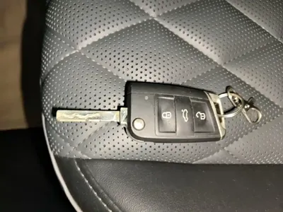 Volkswagen Sagitar 2023, 49800 км, за 12111.56 USD - фото 9