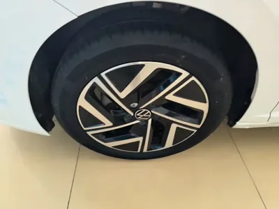 Volkswagen Sagitar 2023, 49800 км, за 12111.56 USD - фото 23