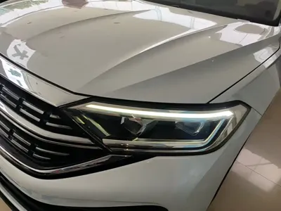 Volkswagen Sagitar 2023, 49800 км, за 12111.56 USD - фото 24