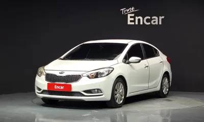 Kia K3 · 2015 год