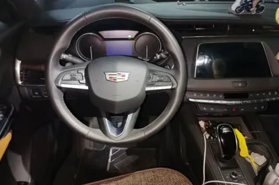 Cadillac XT4 2022, 23900 км, за 20000 USD - фото 10