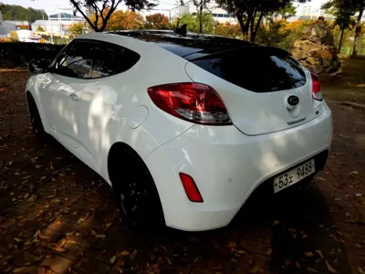 Hyundai Veloster 2012, 100794 км, за 2840.88 USD - фото 3
