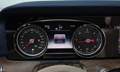Mercedes-Benz E-Class 2019, 109731 км, за 16612.39 USD - фото 8