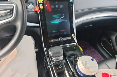 Roewe RX5 Max 2019, 97000 км, за 6550 USD - фото 13